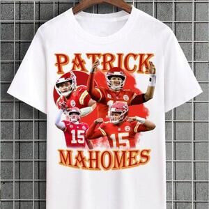 Patrick Mahomes Legend Graphic T-Shirt Kansas City Chiefs Nfl Football Tee